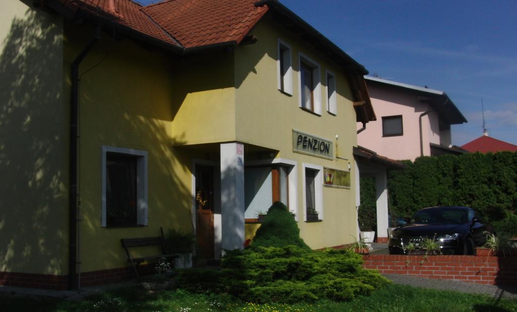 Penzion Ubytovani Kvetinova Krelov Exterior photo